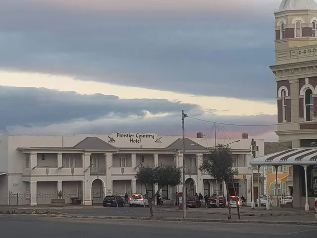 Frontier Country Hotel Cc