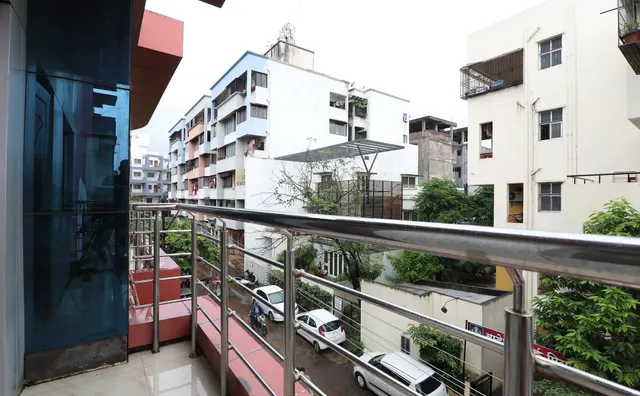 Suman - Hotel in Kolhapur