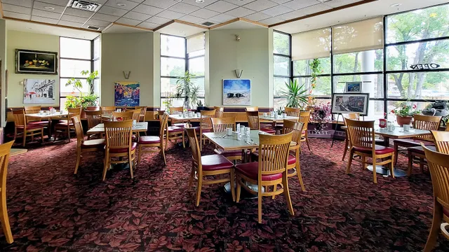 Couple Chef Restaurant & Catering Services