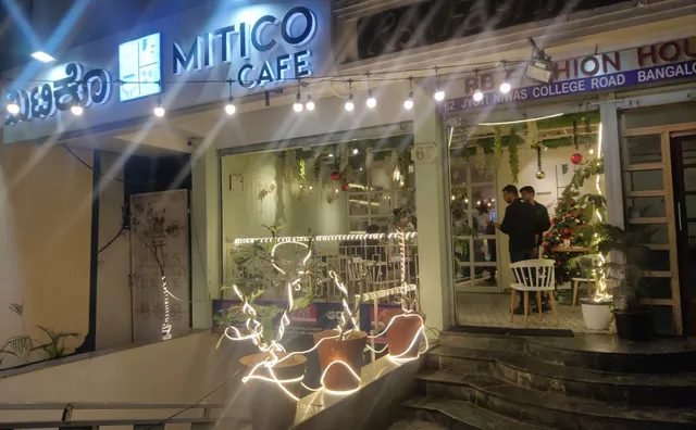 Mitico Coffee Roasters