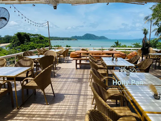 Hidden Gem - Bar | Bistro | Bakery