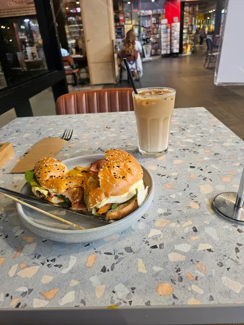 Durk's Cafe + Eatery Charlestown