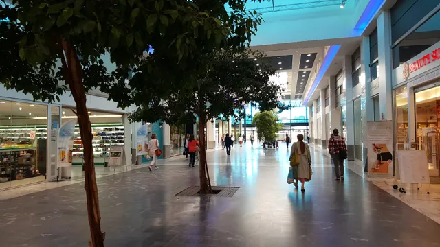 Centre Commercial TEMPO