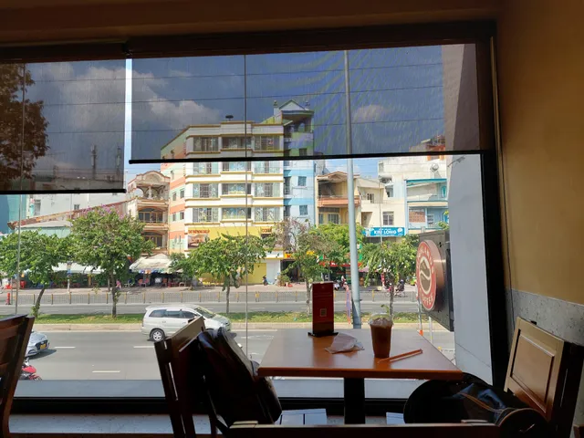 Highlands Coffee Bến Xe Miền Tây