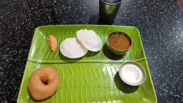 Mohan's Bakery Ooty Since 1956