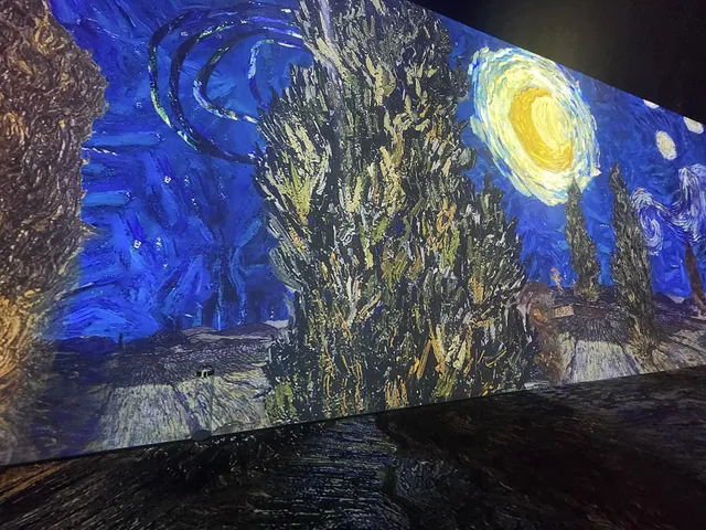 Immersive Van Gogh