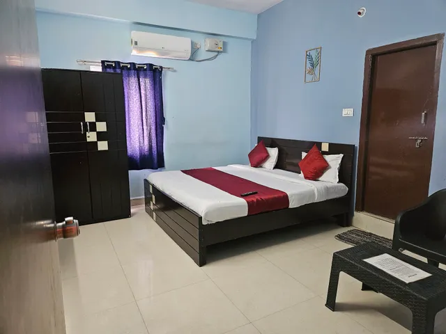Manohar Grand Luxury Rooms