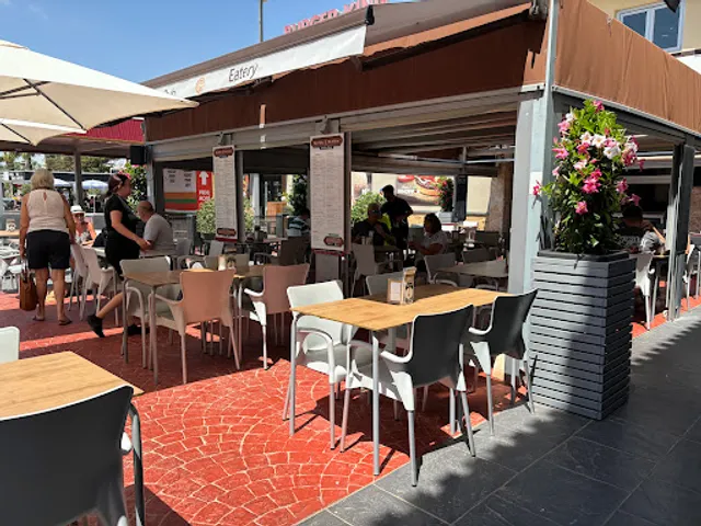 Restaurante Tipsy Thistle