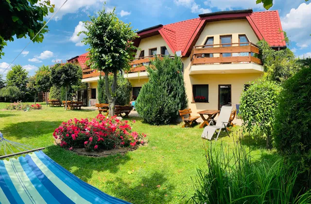 Apartamenty POD LIPAMI