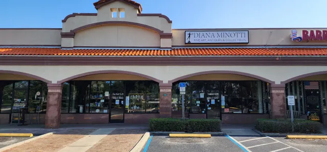 Diana Minotti Fine Art, Antiques & Collectibles