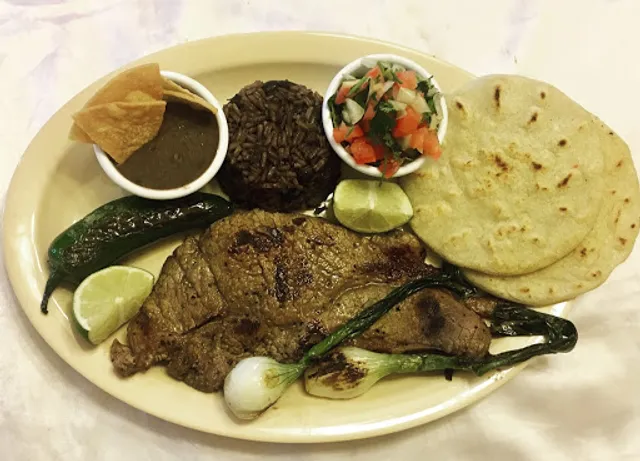 Reinas De Las Pupusas Restaurant