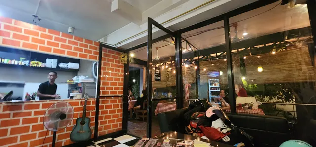 La Famiglia Pizza&Bistro