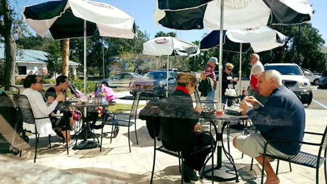 Rossi's Side Street Cafe