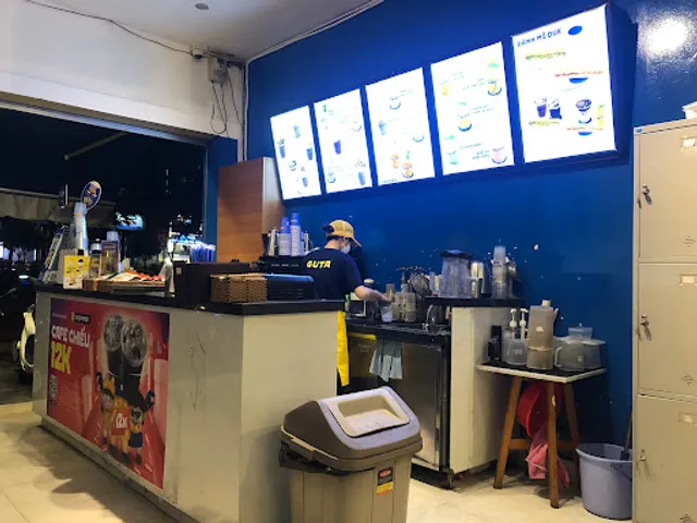 GUTA CAFE - 193 ĐIỆN BIÊN PHỦ