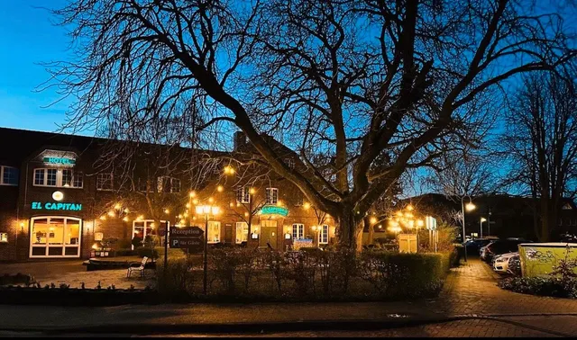 HOTEL EL Capitan mit Hallenbad