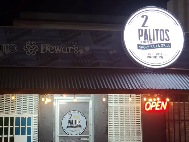2 Palitos Bar & Grill