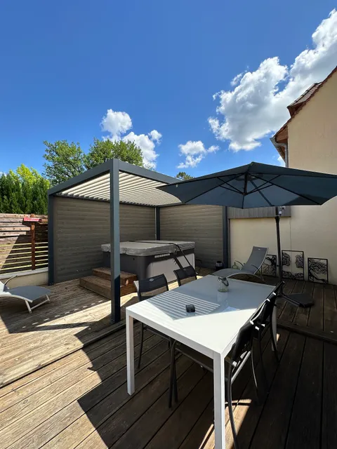 Villa COSA Gîte Spa Privatif à 5min de Sarlat-la-Canéda, vacances & week-end en amoureux avec Jacuzzi Dordogne