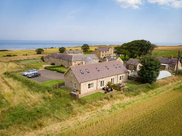 Field View Holiday Cottages