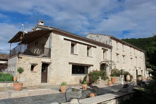 LA BASTIDE DE MAZAN