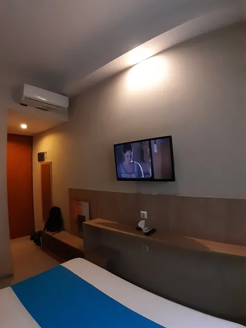 Airy Regol Lengkong Besar 145 Bandung