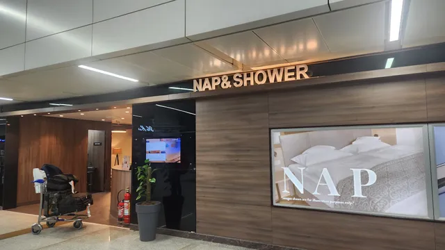 Snooze At My Space - Hotel|Lounge| Pods|Sleeping Accommodation at Delhi Airport