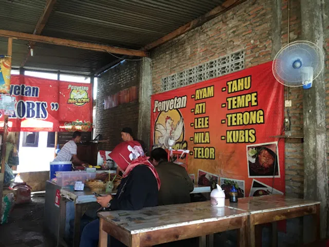 Penyetan Mas Kobis Beo