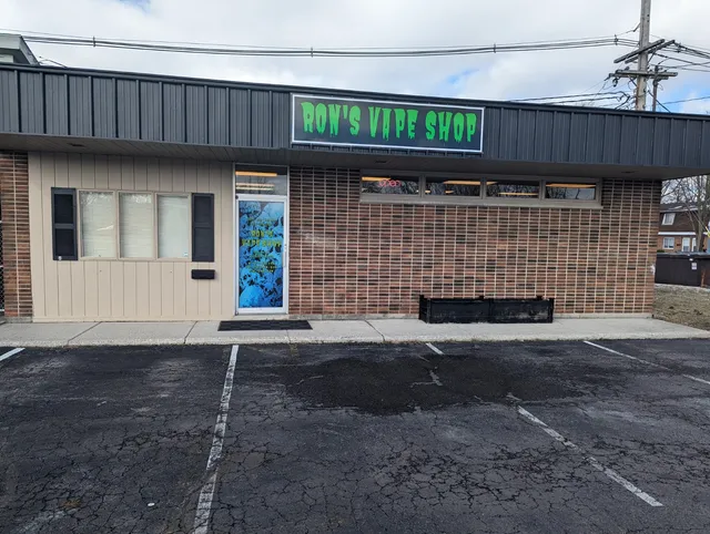 RON'S VAPE SHOP