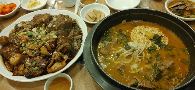 누리마을감자탕