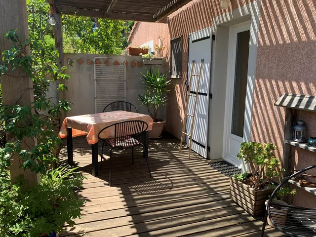 LA ESCALA: Chambres d'hôtes climatisées avec accueil motard proche plages, Porto-Vecchio, Figari en Corse sud