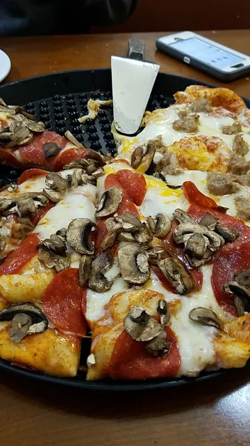 La Prima Pizza