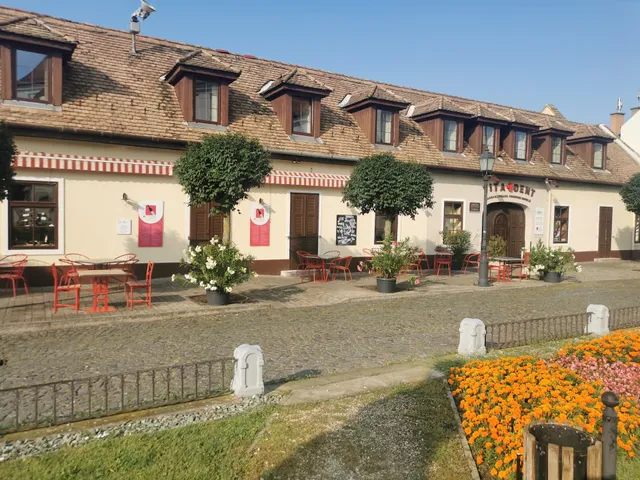 Riviéra Rooms Vendégszobák