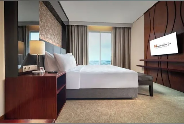 Maulidia Hotel & Convention Center