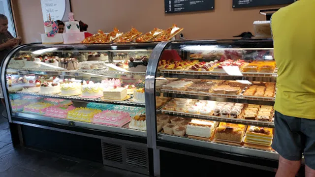 Vicky Bakery East Flagler