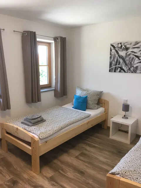 Schmid - Zimmer Auf Zeit