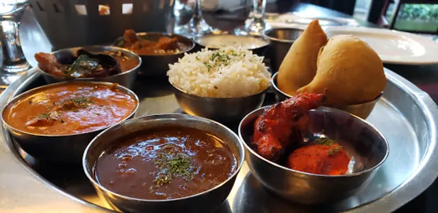 Bombay Tandoor Bar and Grill