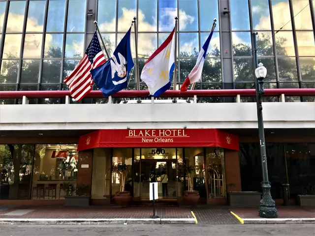 Blake Hotel New Orleans, BW Signature Collection