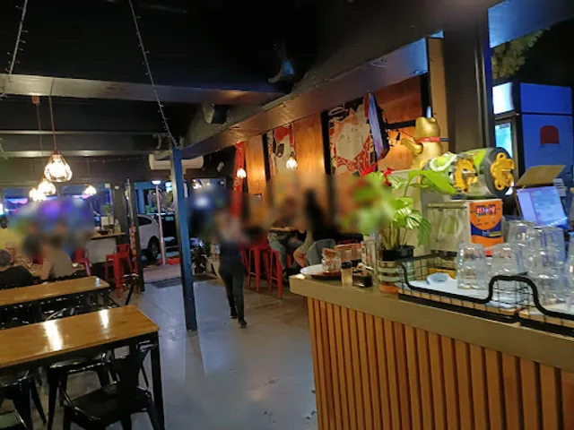 R Crane Asian Restaurant