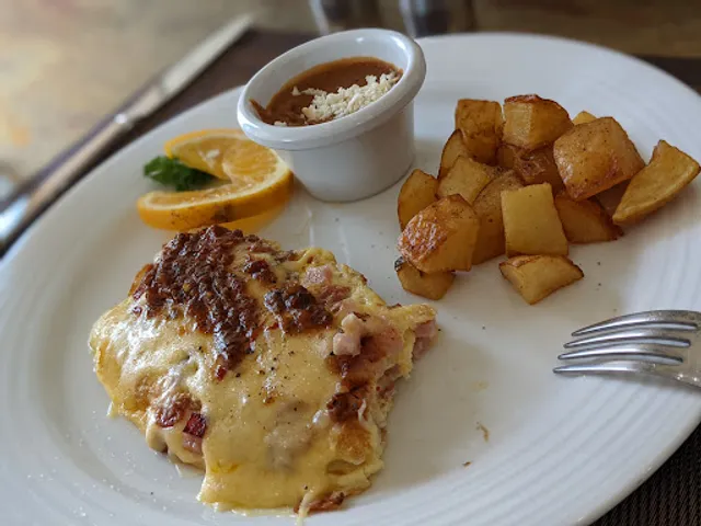 La Maria Bistro at Las Palomas