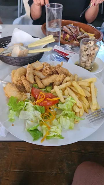 Restaurante-Pizzeria El Coto