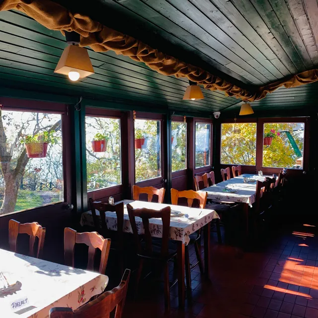 Vaskapu Étterem Esztergom