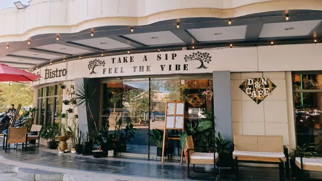 D&N Cafe by Ihsan