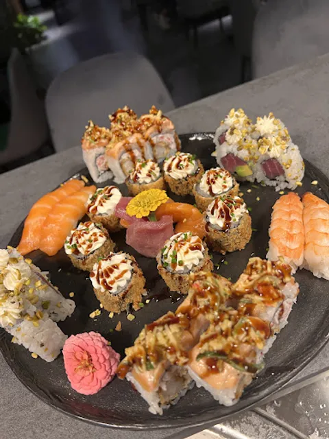 Nozomi sushi wine bar