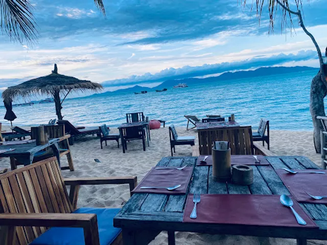 Hua Kati Cafe bar & restaurant