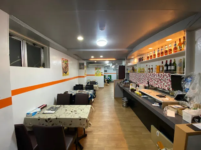 Indian Restaurant Maiti(カレーとナン)