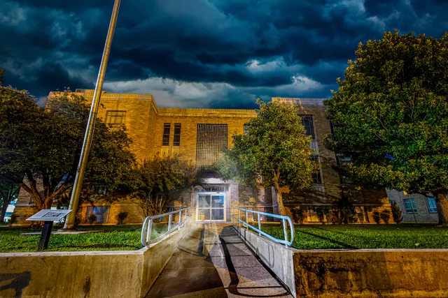 Roswell Ghost Tours & Haunted Pub Crawls