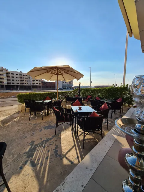 Shamandora Restaurant & Cafe