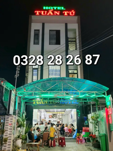 Khách Sạn Tuấn Tú