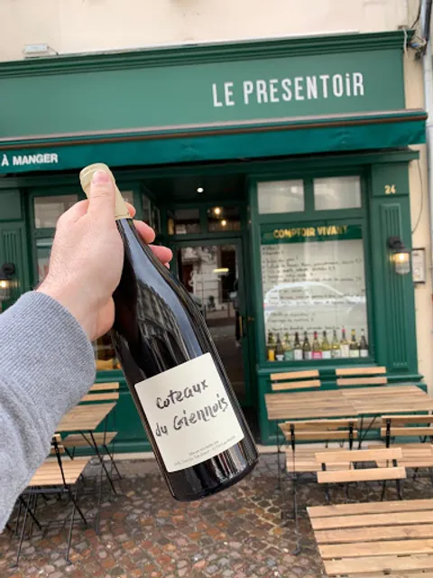 Le Présentoir - Cave à manger