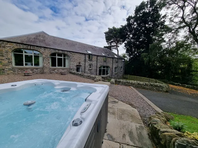 Elliot Houses - Dignity & Time