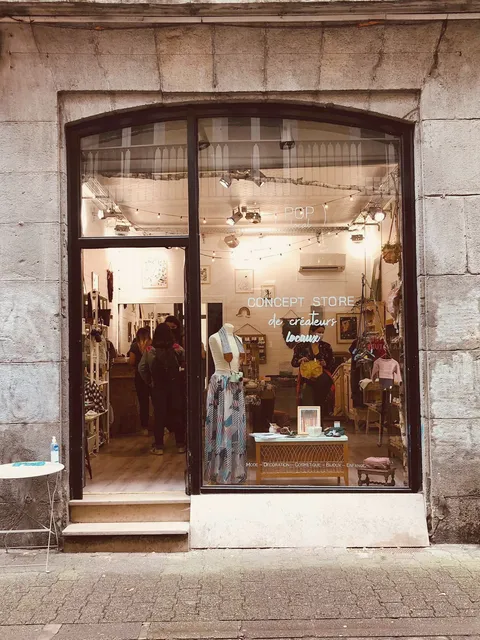 Pop Local | Concept store de créateurs locaux